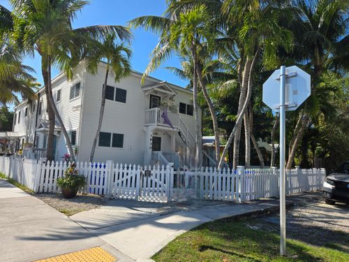 apt-4-1830 Fogarty Ave, Key West, FL, 33040-3647 | Card Image