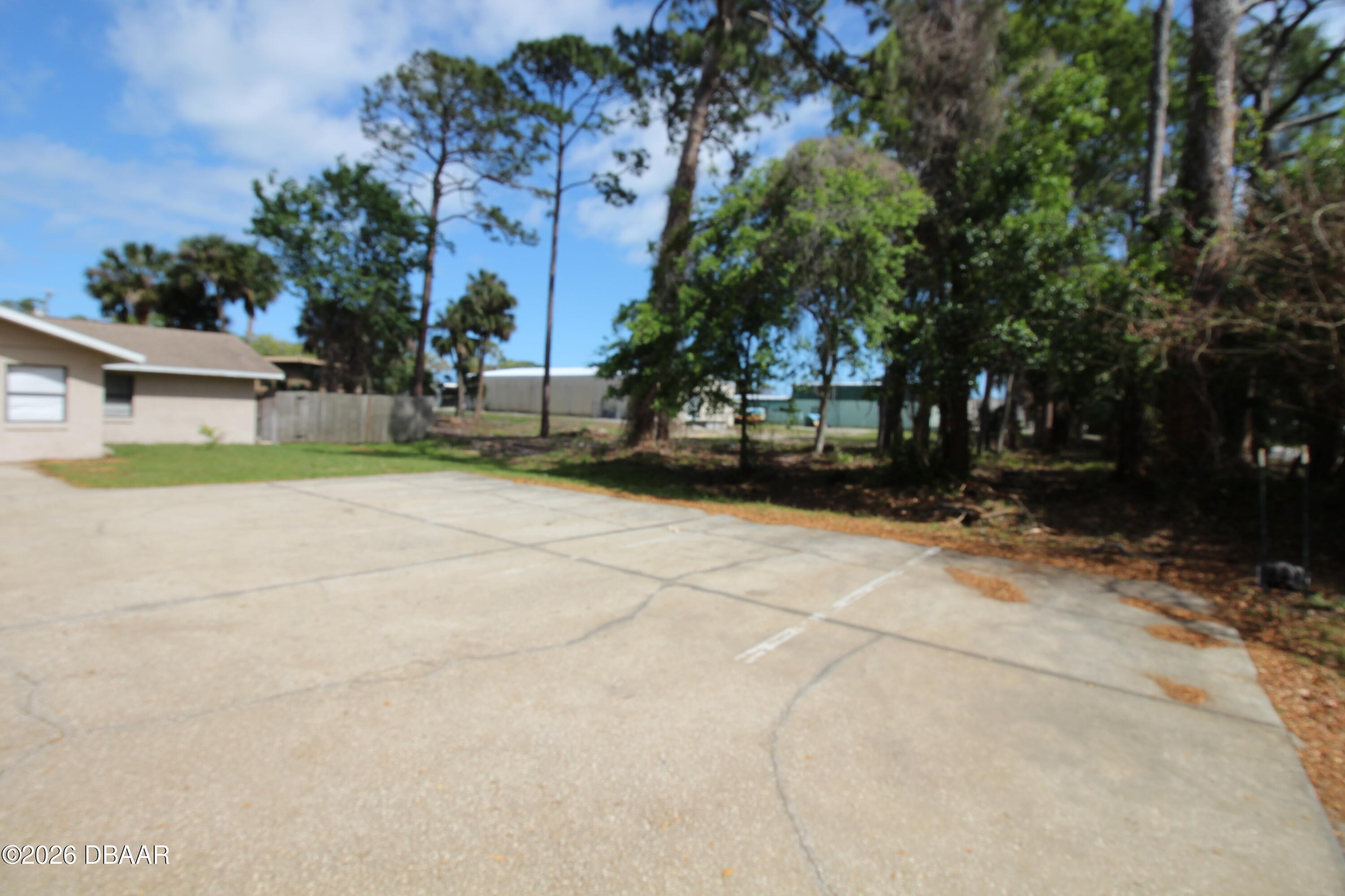 Commercial Sale in Holly Hill 3