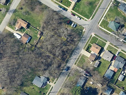 2033 N Olive Street, South Bend, IN, 46628 | Card Image
