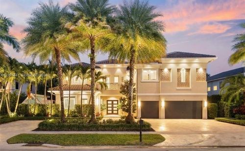 560 Coconut Palm Ter, Plantation, FL, 33324-8216 | Card Image