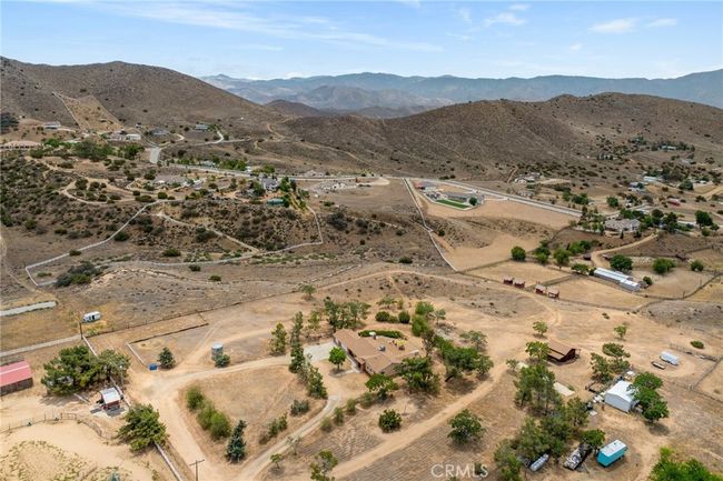 35122 Red Rover Mine Rd, House other with 3 bedrooms, 3 bathrooms and 3 parking in Acton CA | Image 55