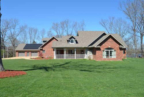 42 Lilac Ln, Branson West, MO, 65737-8861 | Card Image
