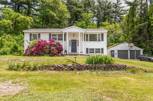 3 Craven Ter, Derry, NH, 03038-4410 | Card Image