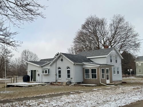 108 Washington St, Dover, IL, 61323-1020 | Card Image