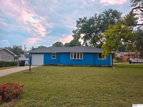 8539 Hamilton St, Omaha, NE, 68114-1444 | Card Image