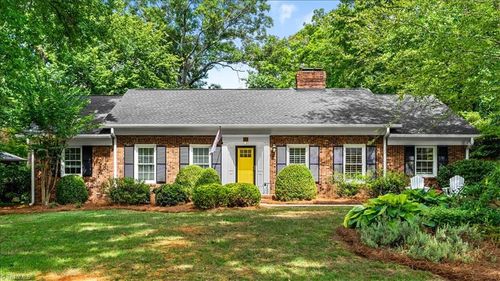 802 Kemp Rd W, Greensboro, NC, 27410-4514 | Card Image