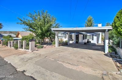 415 E Mesquite Street, House other with 2 bedrooms, 2 bathrooms and null parking in Globe AZ | Image 2