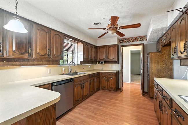 3307 48 Th St, House other with 3 bedrooms, 2 bathrooms and null parking in Snyder TX | Image 14