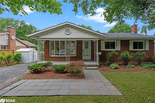 138 Chelford Cres, Waterloo, ON, N2J3T5 | Card Image