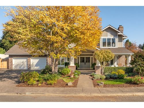 1333 Victorian Way, Eugene, OR, 97401-7020 | Card Image