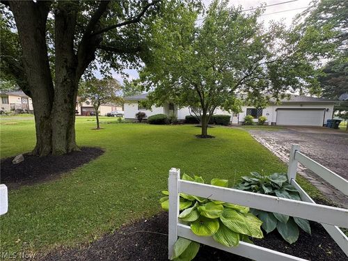 14582 Gore Orphanage Rd, Wakeman, OH, 44889-9682 | Card Image
