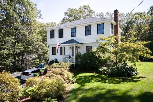37 Trifiro Rd, Billerica, MA, 01821-2316 | Card Image