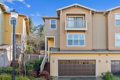 918 Lundy Ln, Scotts Valley, CA, 95066-4769 | Card Image