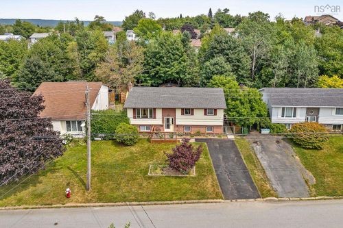 257 John Stewart Dr, Dartmouth, NS, B2W5P6 | Card Image