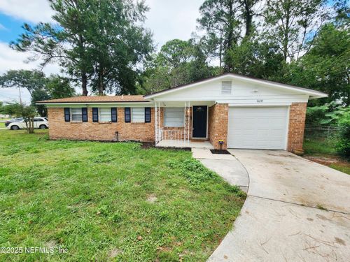 10235 Monaco Dr, Jacksonville, FL, 32218-5495 | Card Image