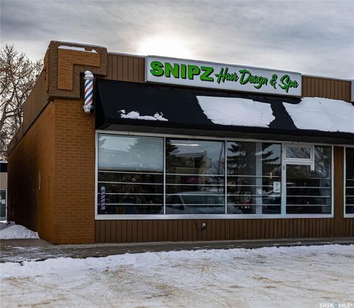 1601 29th St W, Saskatoon, SK, S7L0N6 | Card Image