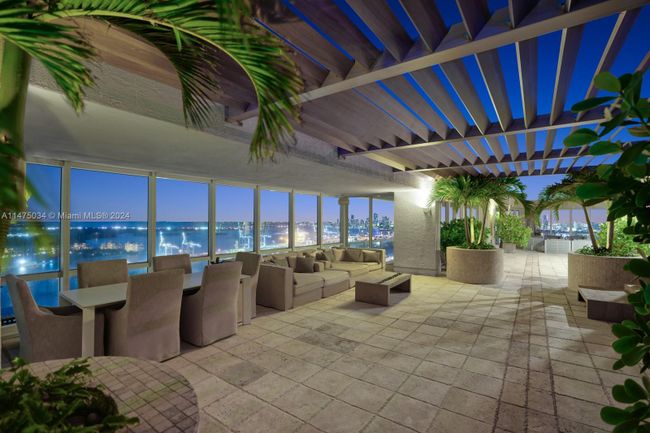 PH1 - 450 Alton Rd, Condo with 6 bedrooms, 7 bathrooms and null parking in Miami Beach FL | Image 23