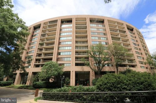 204s-1805 Crystal Dr, ARLINGTON, VA, 22202-4402 | Card Image