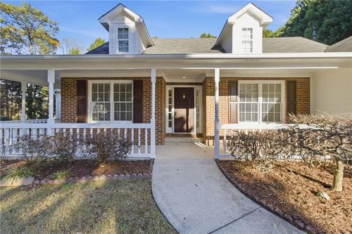 2110 Meadow View Ct, Grayson, GA, 30017-1399 | Card Image