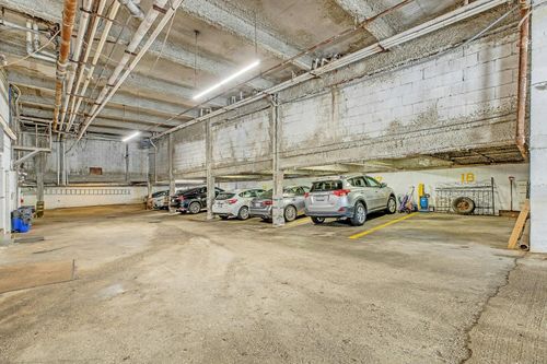 apt-3c-30 Barstow Rd, Great Neck, NY, 11021-2221 | Card Image