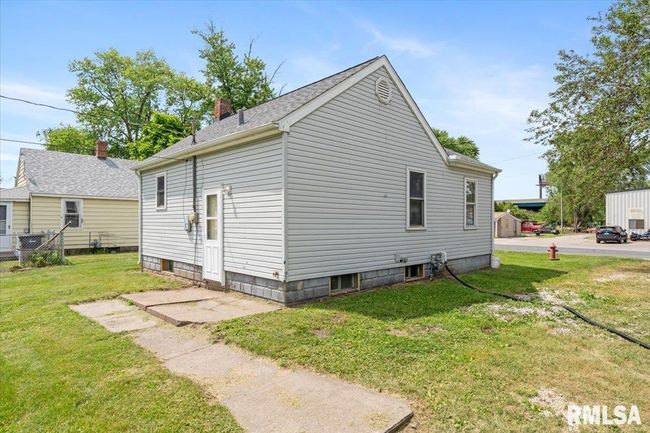 606 8 Th Ave W, House other with 2 bedrooms, 1 bathrooms and null parking in Milan IL | Image 4
