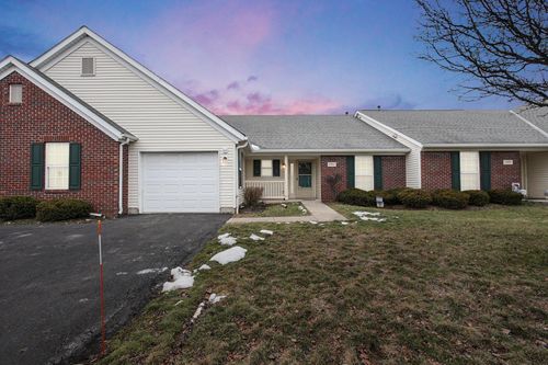 1105 Arbor Oaks Ln, Galloway, OH, 43119-8507 | Card Image