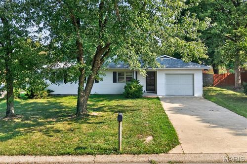 617 Willow Lane, Lebanon, MO, 65536 | Card Image