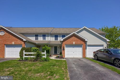 4050 Parkside Ct, MOUNT JOY, PA, 17552-9262 | Card Image