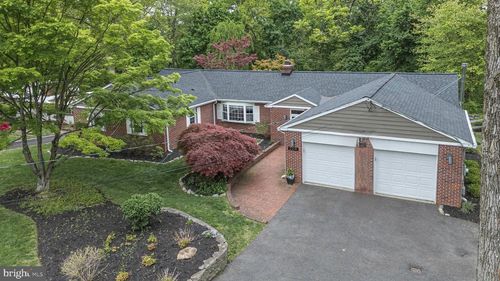 2214 Stackhouse Dr, YARDLEY, PA, 19067-1838 | Card Image