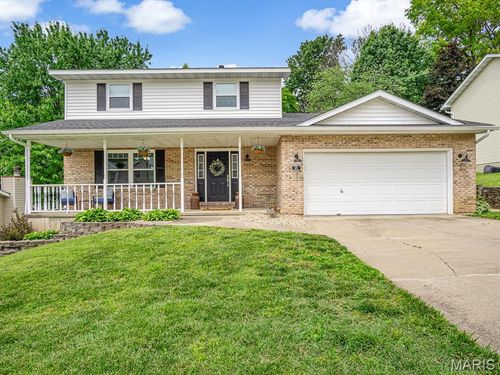 29 Williamsburg Ln, Glen Carbon, IL, 62034-1100 | Card Image