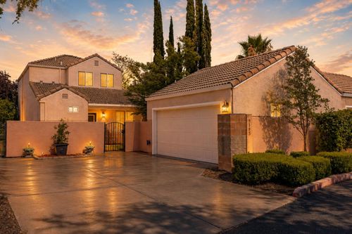 9183 E Laguna Way, Elk Grove, CA, 95758-4559 | Card Image