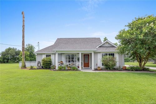 115 Hebert Camp Rd, Lake Charles, LA, 70607-8835 | Card Image