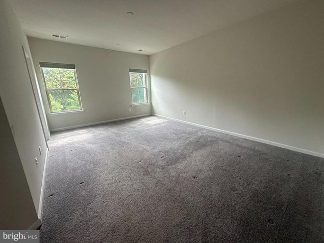 10402 Steeplechase Run Ln, Townhouse with 3 bedrooms, 4 bathrooms and null parking in MANASSAS VA | Image 18