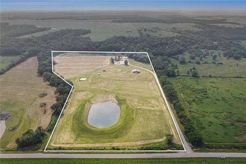 6998 Lyman Rd, Mound City, KS, 66056-6275 | Card Image