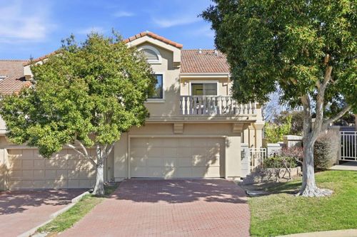 10 Mayflower Ln, San Carlos, CA, 94070 | Card Image