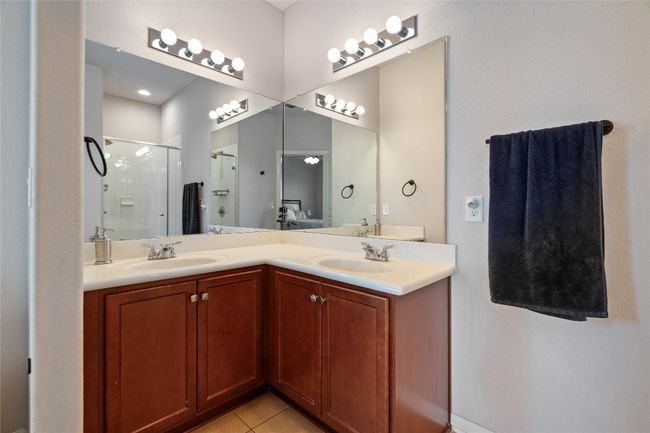 336 Waterloo Dr, House other with 3 bedrooms, 2 bathrooms and 4 parking in Kyle TX | Image 16