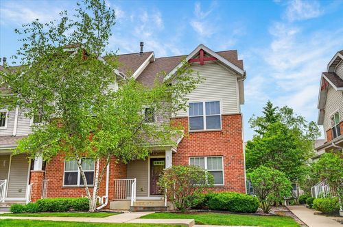 1-719 Cricket Lane, Madison, WI, 53562 | Card Image