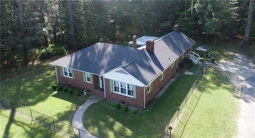 21092 Southampton Pkwy, Courtland, VA, 23837-2406 | Card Image