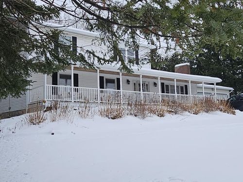 3257 St George Rd, Williston, VT, 05495-7426 | Card Image