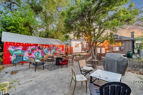 1861 S 300 E, Salt Lake City, UT, 84115-2132 | Card Image