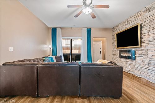 1037-5650 E Sahara Ave, Las Vegas, NV, 89142-2061 | Card Image