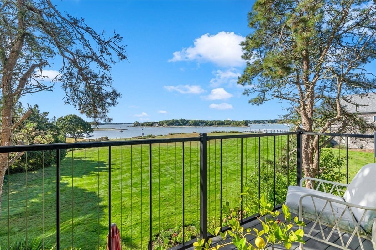 30 - 30 Woodbury St, For Sale in Buzzards Bay - eXp Realty