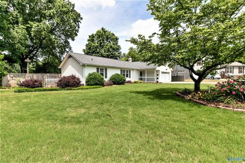 1201 Aldridge Dr Se, Huntsville, AL, 35803-2401 | Card Image