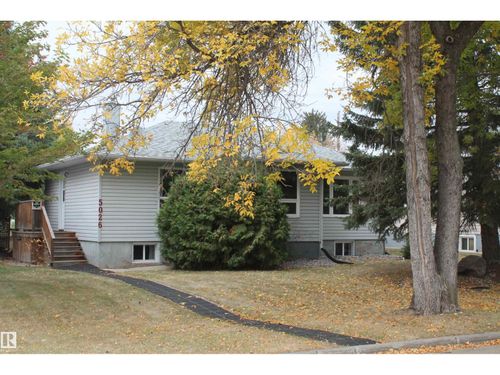 5026 47 St, Daysland, AB, T0B1A0 | Card Image