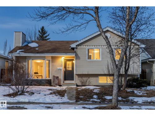 4224 30 St Nw, Edmonton, AB, T6T1C8 | Card Image