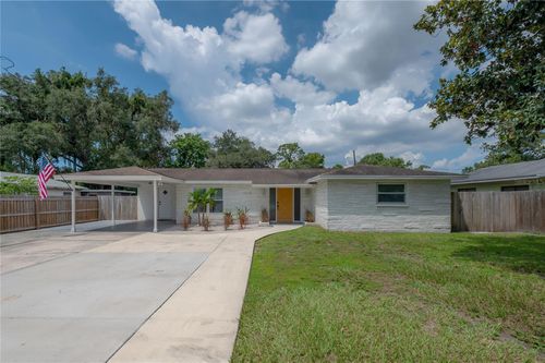 10110 N Boulevard, Tampa, FL, 33612-7464 | Card Image
