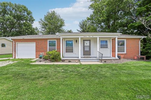 1961 E Union Ave, Litchfield, IL, 62056-1715 | Card Image