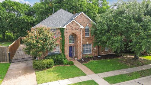 8713 Lakeside Dr, Rowlett, TX, 75088-5588 | Card Image