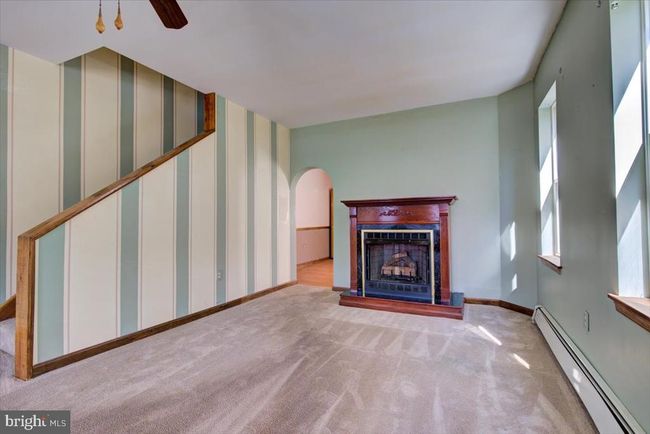 323 Spring St, Home with 2 bedrooms, 2 bathrooms and null parking in ROYERSFORD PA | Image 9