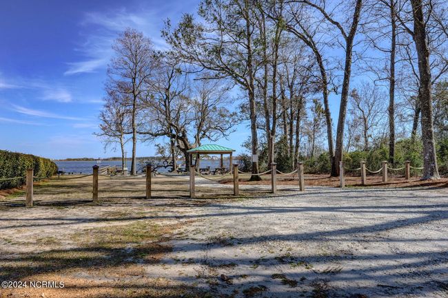 361 Chadwick Shores Dr, House other with 3 bedrooms, 3 bathrooms and 2 parking in Sneads Ferry NC | Image 50